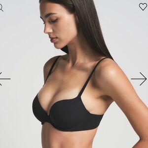 Skims NWT fits everybody push up demi bra onyx 34c